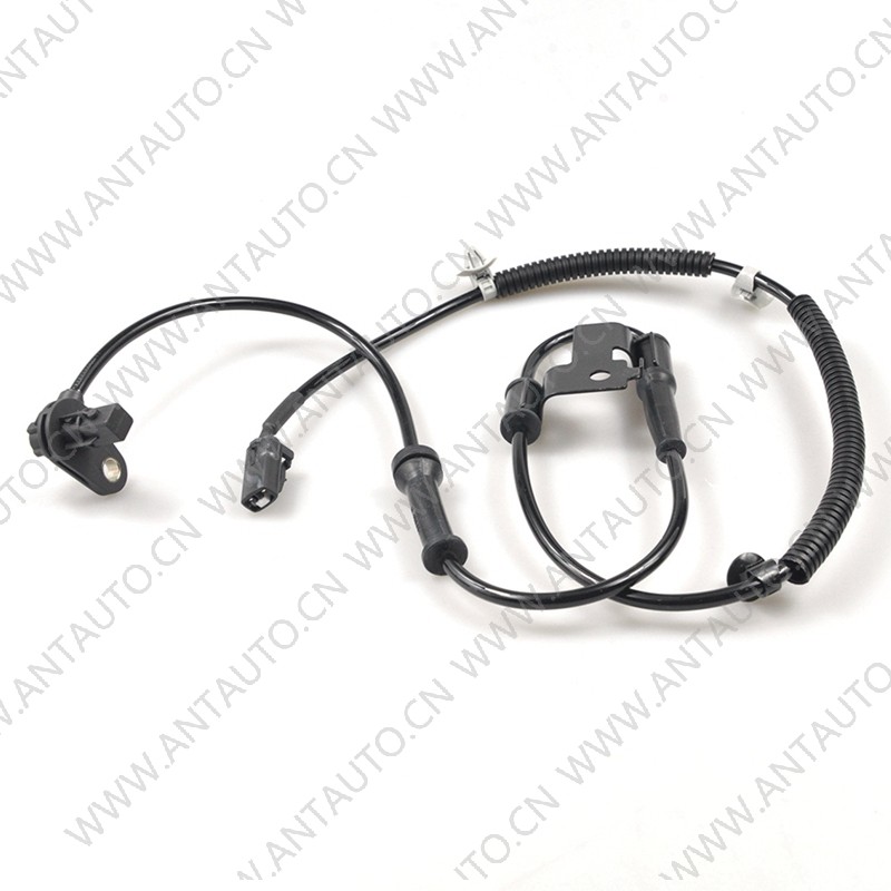 Датчик скорости вращения колес Датчик скорости вращения колес