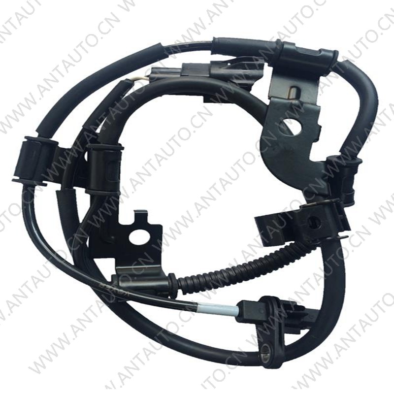 Датчик скорости вращения колес Датчик скорости вращения колес