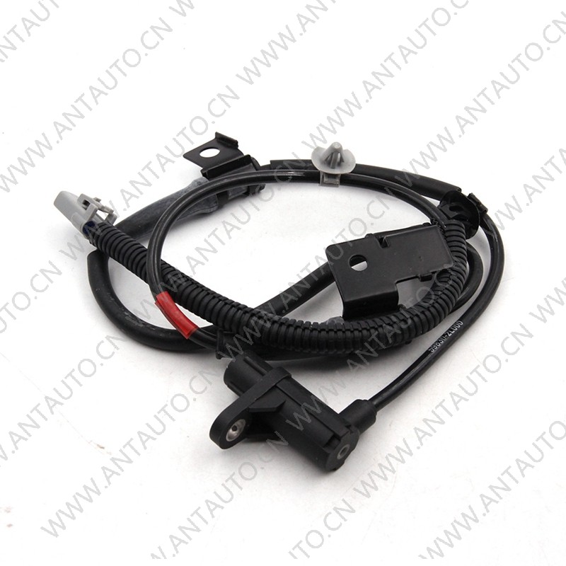 Датчик скорости вращения колес Датчик скорости вращения колес