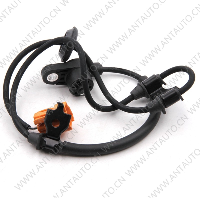 Датчик скорости вращения колес Датчик скорости вращения колес