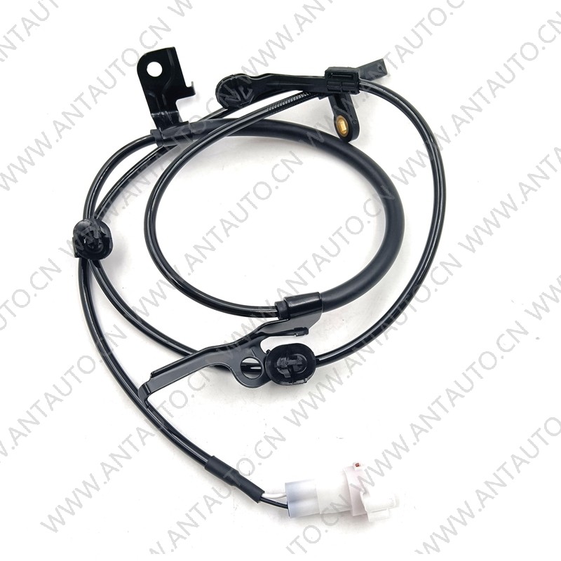 Датчик скорости вращения колес Датчик скорости вращения колес