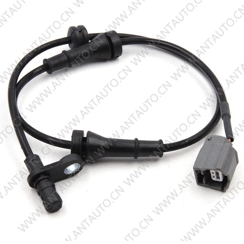 Датчик скорости вращения колес Датчик скорости вращения колес