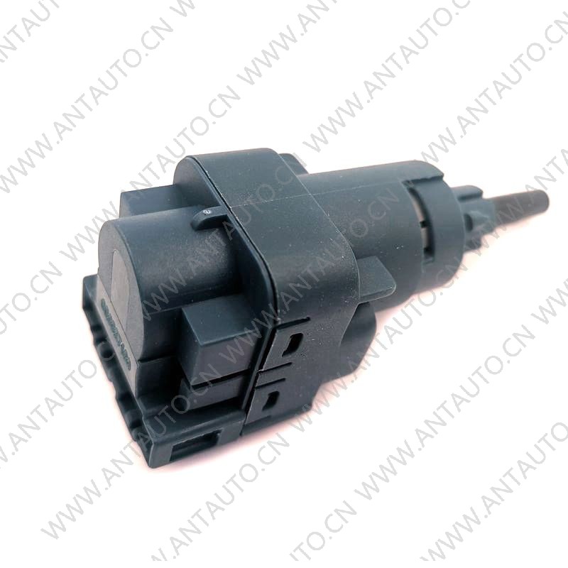 Выключатель стоп-сигнала