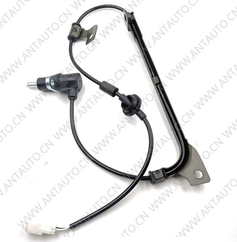 Датчик скорости вращения колес Датчик скорости вращения колес